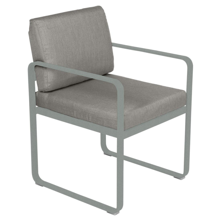 https://www.fundesign.nl/media/catalog/product/7/6/768x768_fermob-bellevie-dining-armchair-tuinstoel-kussen-grey-taupe1.jpg