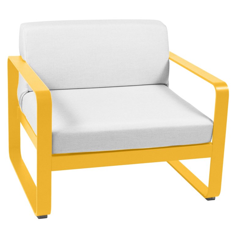 https://www.fundesign.nl/media/catalog/product/7/6/768x768_fermob-bellevie-fauteuil-honey.jpg