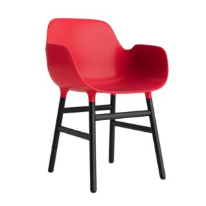 Normann Copenhagen Form Armchair stoel zwart eiken-Fel Rood