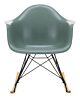 Vitra Eames RAR Fiberglass schommelstoel met zwart onderstel-Sea Foam Green-Esdoorn goud