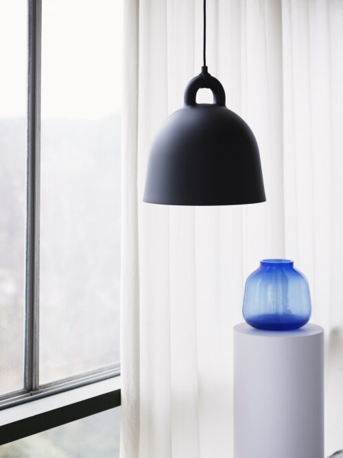 Normann Copenhagen Bell hanglamp-Small-Zwart