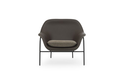 Normann Copenhagen Drape lounge fauteuil laag- zwart stalen onderstel