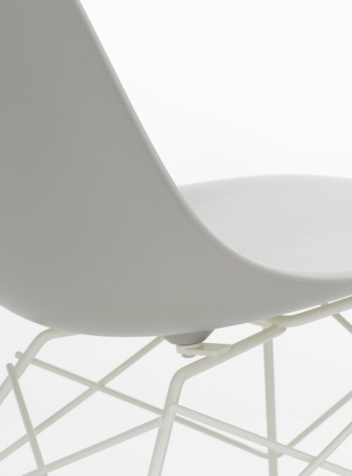 Vitra Eames LSR loungestoel met wit onderstel-Poppy red