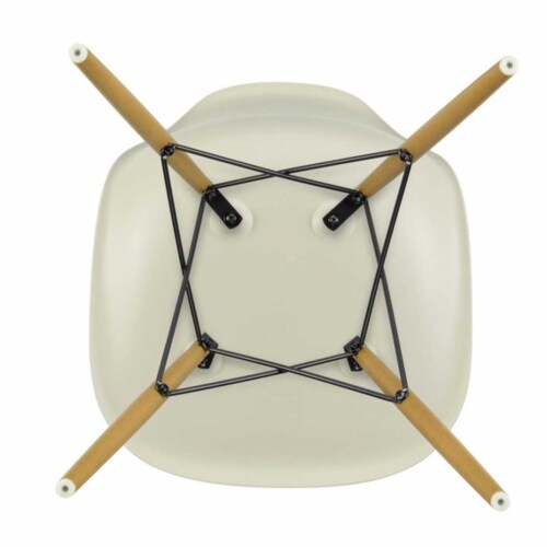 Vitra Eames DSW stoel met esdoorn gelig onderstel-Pebble