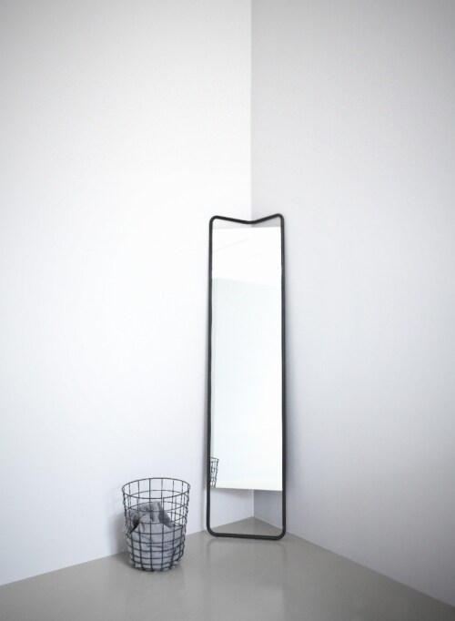 Audo Copenhagen KaschKasch Floor spiegel-Zwart