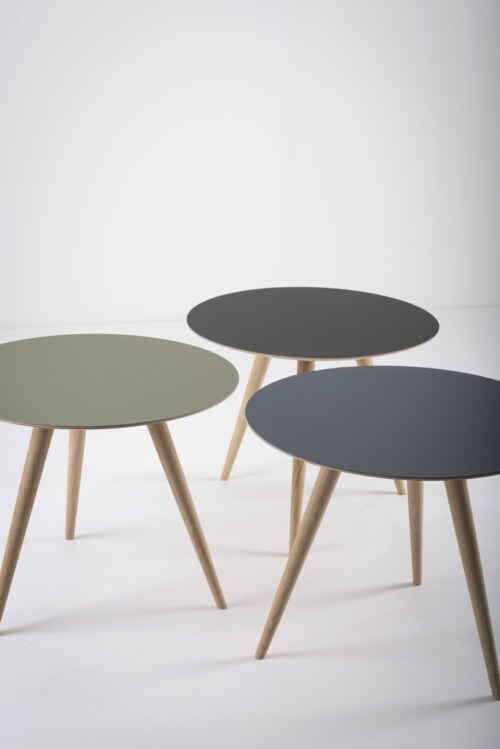 Gazzda Arp Side Table bijzettafel-55x45 cm-Dark olive