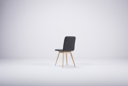 Spoedig Geneigd zijn Kruipen Gazzda Ena Toledo leather Chair light stoel | Bestel nu bij Fundesign.nl