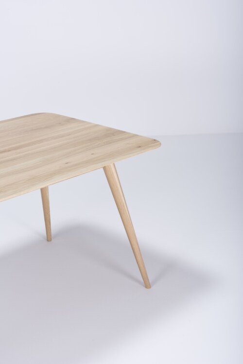 Gazzda Stafa Table tafel-200x90 cm