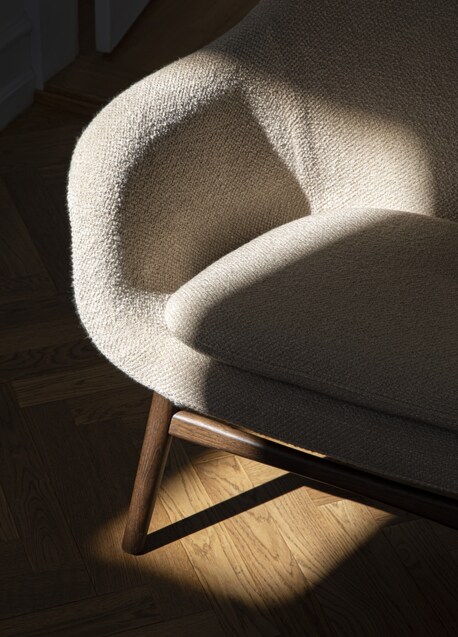Audo Copenhagen Harbour Lounge fauteuil-Natural Oak-Audo Copenhagen Bouclé 02