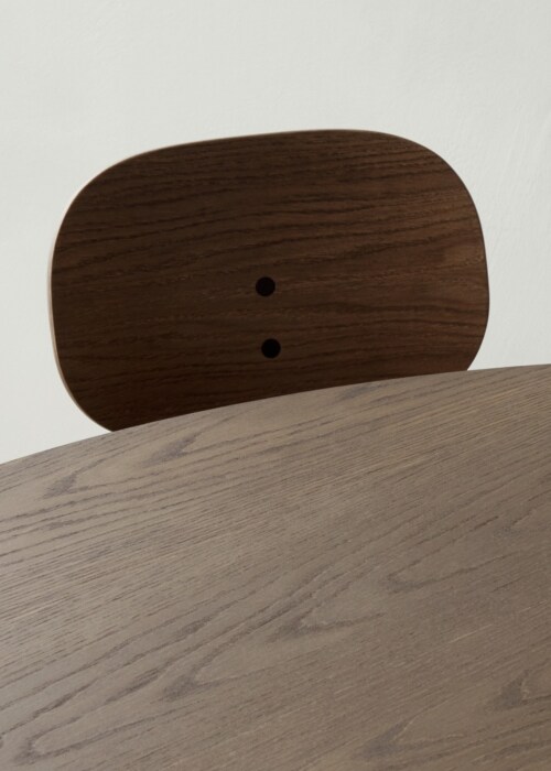 Audo Copenhagen Snaregade Round eettafel-∅ 120 cm-Zwart eiken-zwart