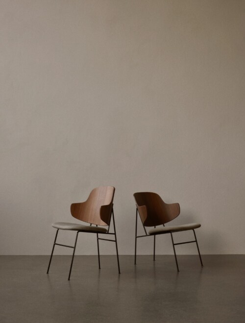 Audo Copenhagen The Penguin Lounge fauteuil - Walnut-Dakar 0329