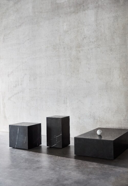 Audo Copenhagen Plinth Cubic bijzettafel-Nero Marquina