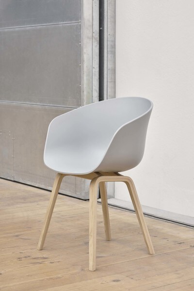 HAY About a Chair AAC22 stoel eiken mat gelakt onderstel-Wit