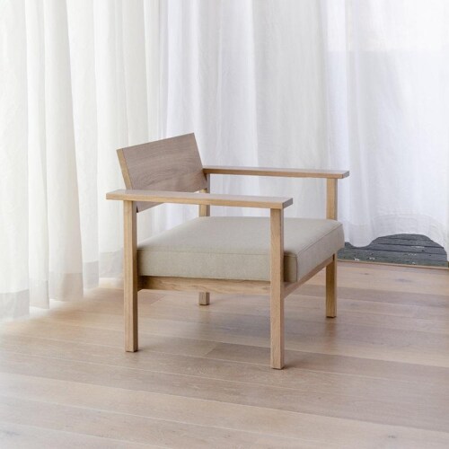 Studio HENK Base Lounge chair-Lightgrey 60-Hardwax oil light