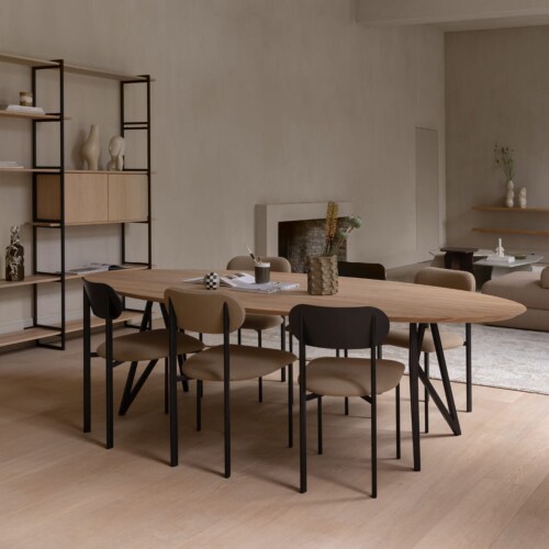 Samenwerking koper Brullen Studio HENK Oblique Chair bekleed wit frame | Fundesign.nl