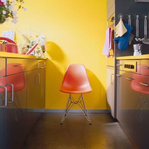 Vitra Eames DSR stoel met verchroomd onderstel-Mosterd geel