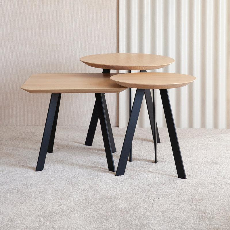 https://www.fundesign.nl/media/catalog/product/n/e/new_co_coffee_table-round_square_top-natural_black_oak-studio_henk.04_1.jpg